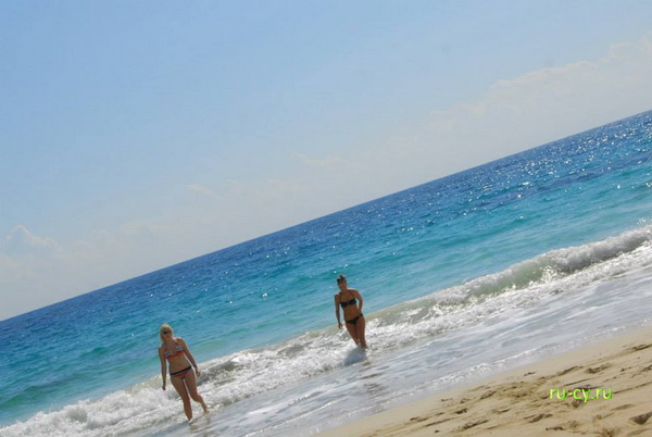 пляж Кипра в январе